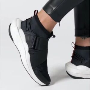 😎 Womens Sorel Defy Mid Sneakers